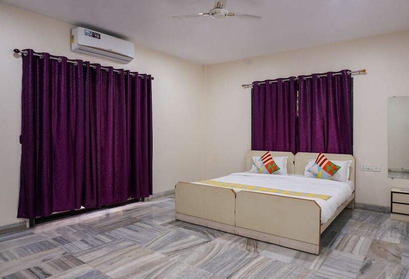 פנסיון Oyo Home 19648 Spacious Stay Near Wax Musuem