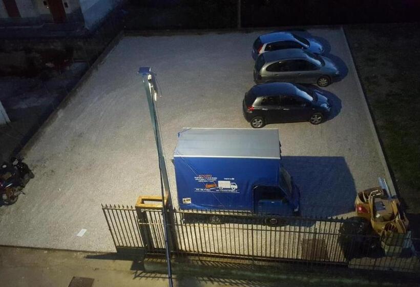 پانسیون Pompei Inn Ruins B&b Luxury Suite