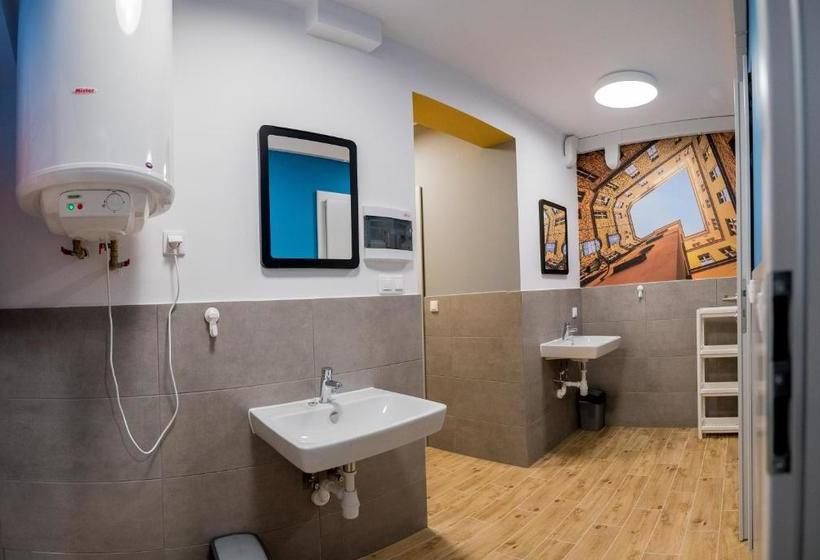 Togoto Hostel Wroclaw