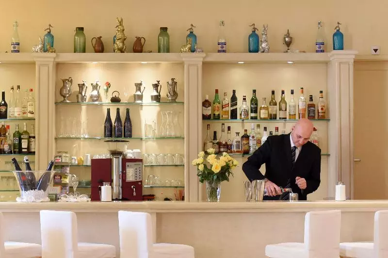 Golf Hotel René Capt