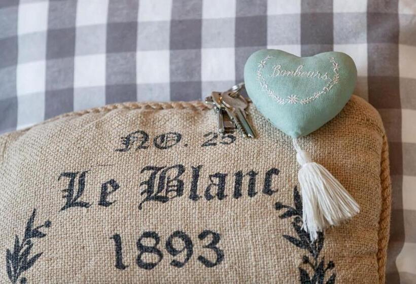 تختخواب و صبحانه Matilde's Rooms In St. Peter