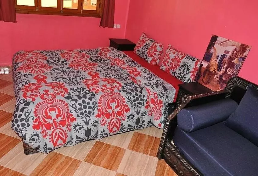 Chilloutsurf Hostel & Yoga