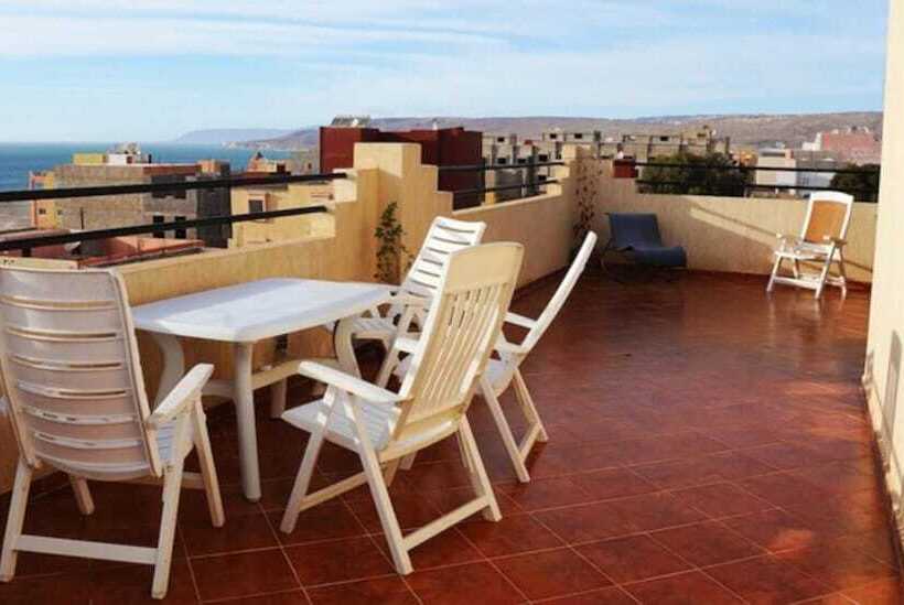 Chilloutsurf Hostel & Yoga