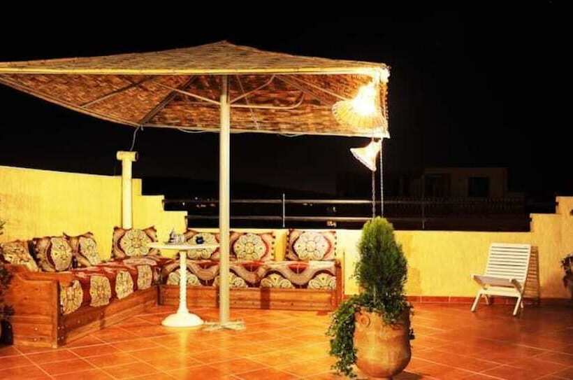 Chilloutsurf Hostel & Yoga