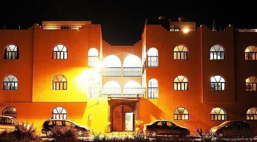 Chilloutsurf Hostel & Yoga