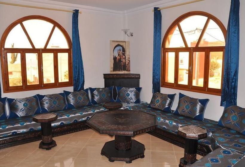 Chilloutsurf Hostel & Yoga