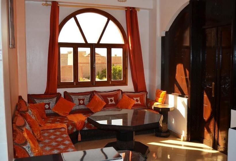 Chilloutsurf Hostel & Yoga