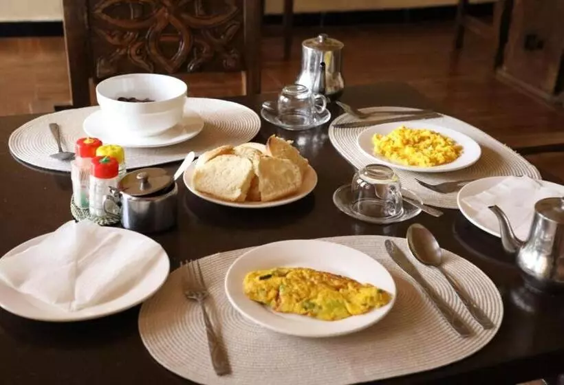 هتل Fikirandray Lodge