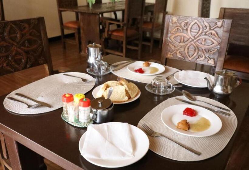 هتل Fikirandray Lodge