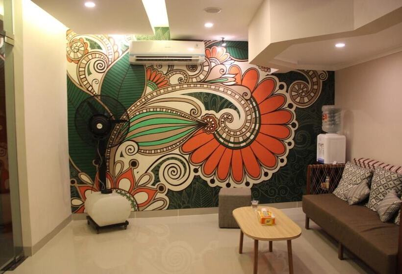 هتل Front One Cabin Malioboro Jogja