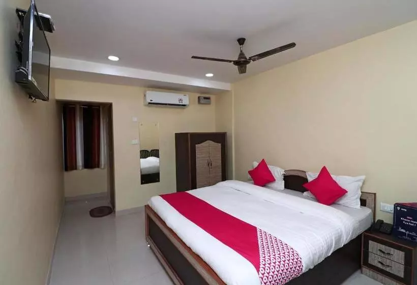 ホテル Govind Guest House By Oyo Rooms