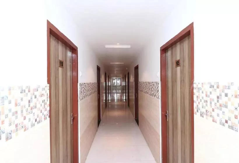 ホテル Govind Guest House By Oyo Rooms