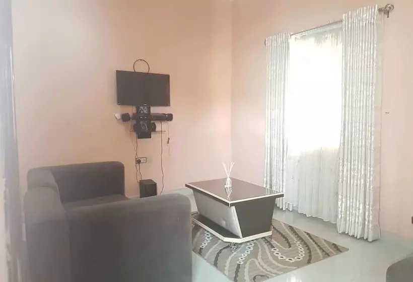 هتل Kastrufid Apartments