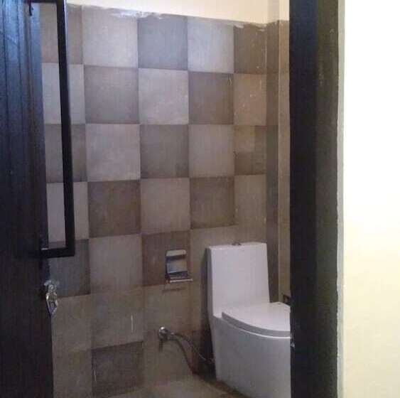 בית מלון כפרי Maati Jungle Lodge