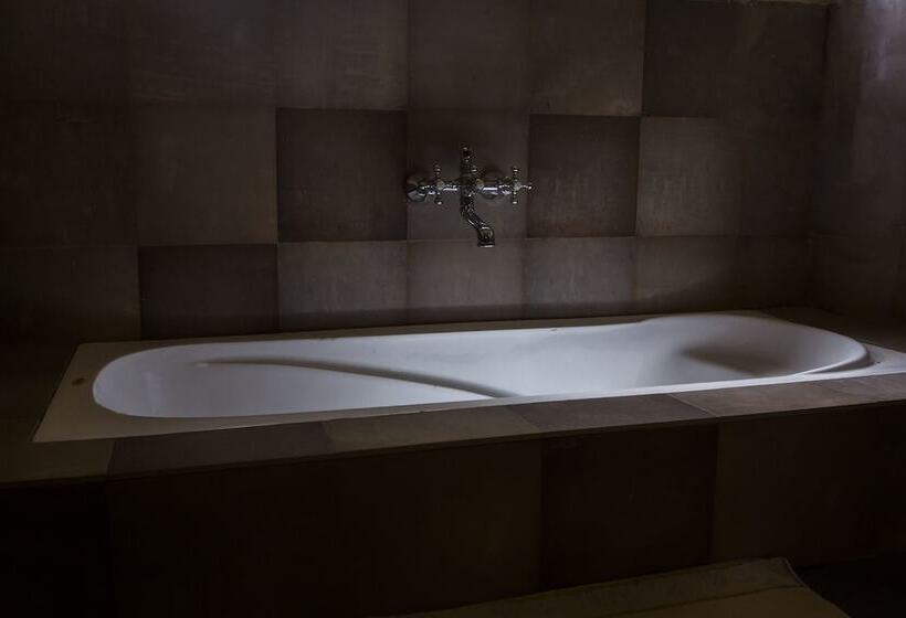 酒店 Maati Jungle Lodge