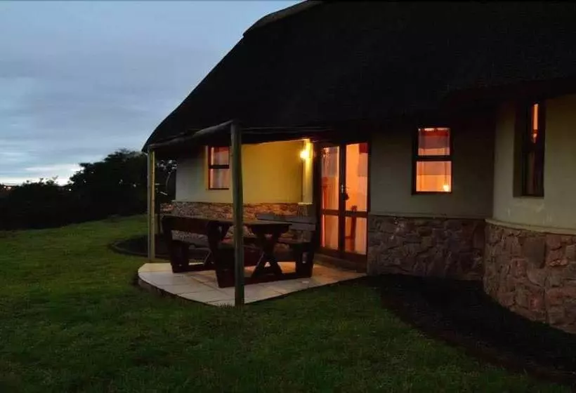 ホテル Phezulu Safari Lodge