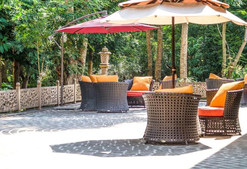 Отель Syna Tiger Resort Bandhavgarh