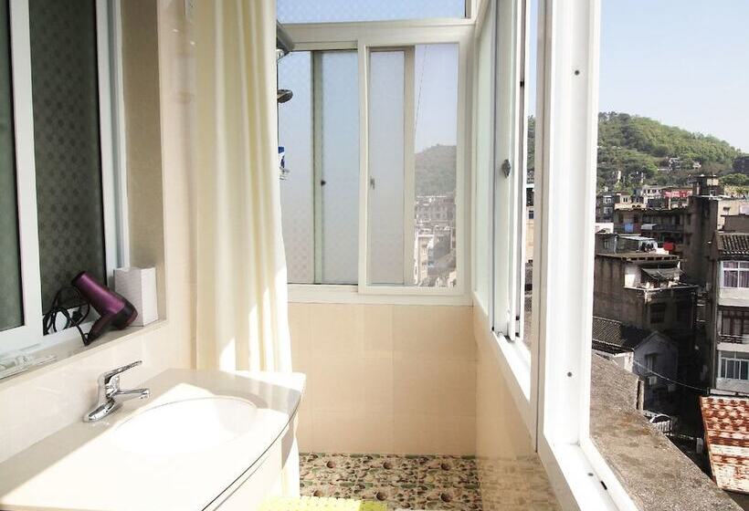 בית מלון כפרי Xiang Shan Lin Hai Homestay