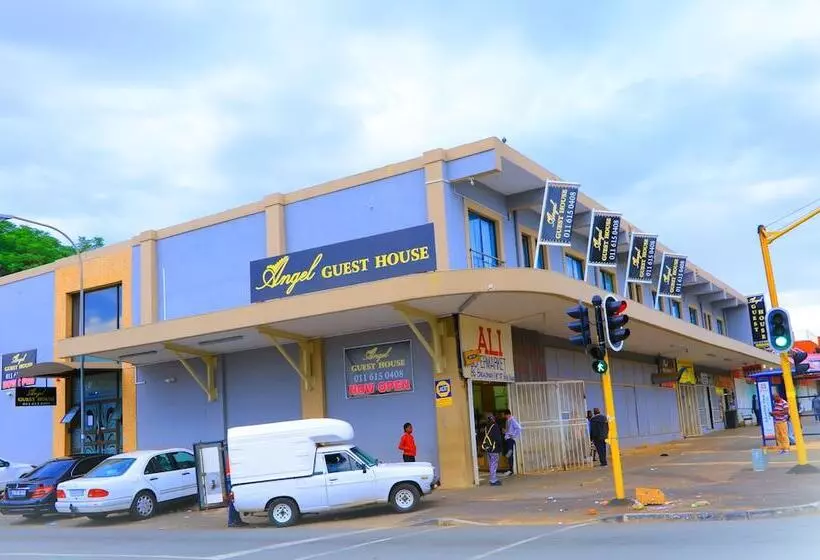پانسیون Angel Guest House