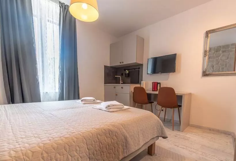 پانسیون L&b City Center Studios Apartments