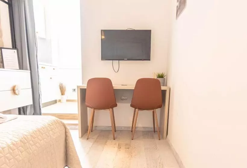 پانسیون L&b City Center Studios Apartments