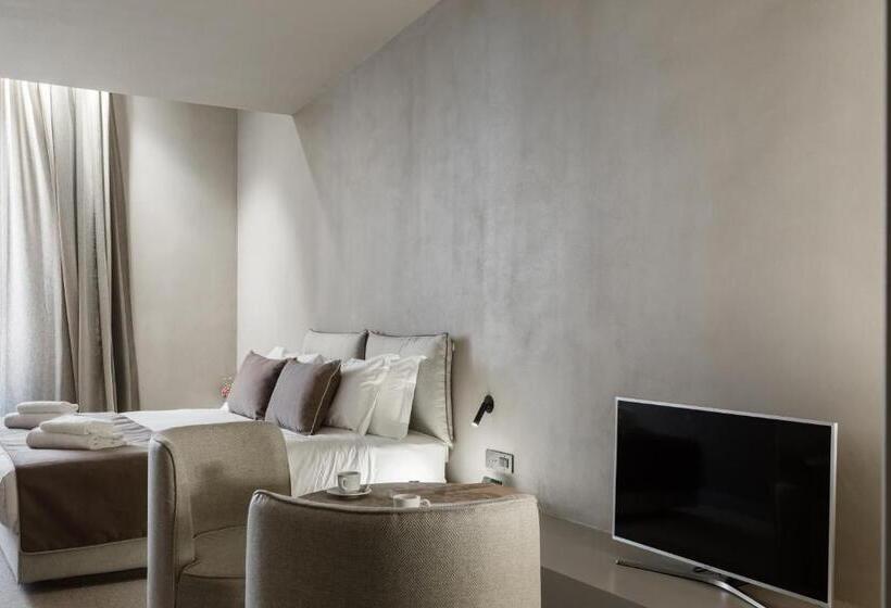 پانسیون Elysium Suites Collection