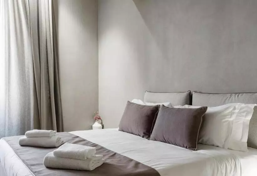 پانسیون Elysium Suites Collection