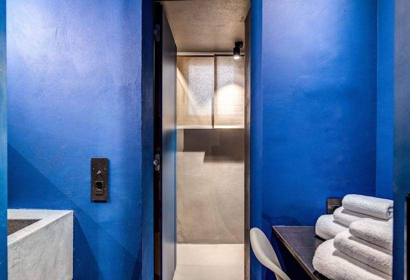 پانسیون Elysium Suites Collection