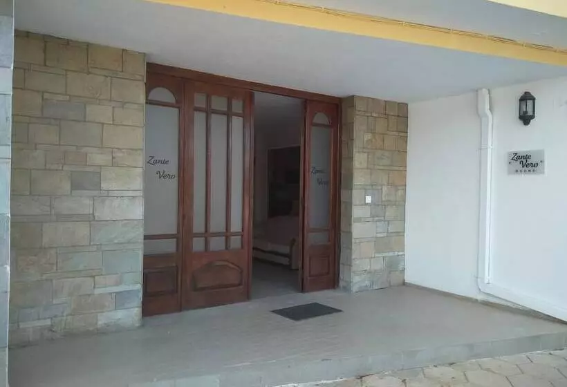 پانسیون Zante Vero Rooms
