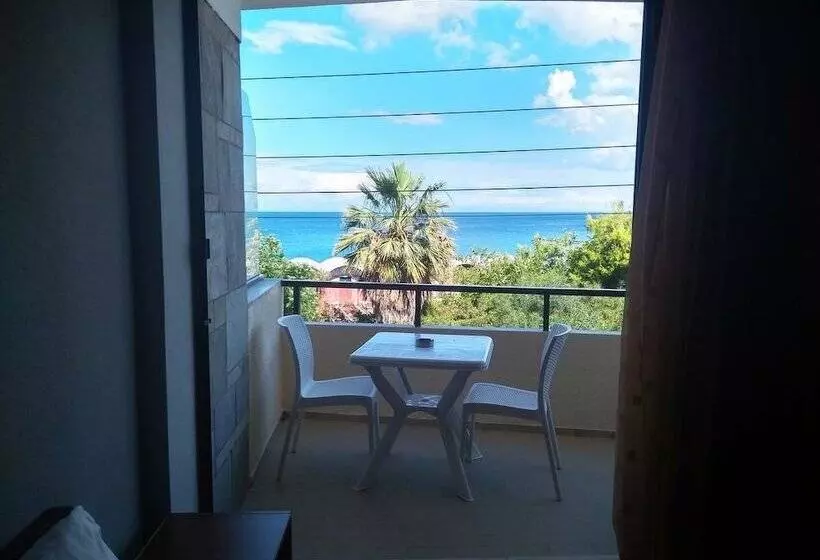 پانسیون Zante Vero Rooms