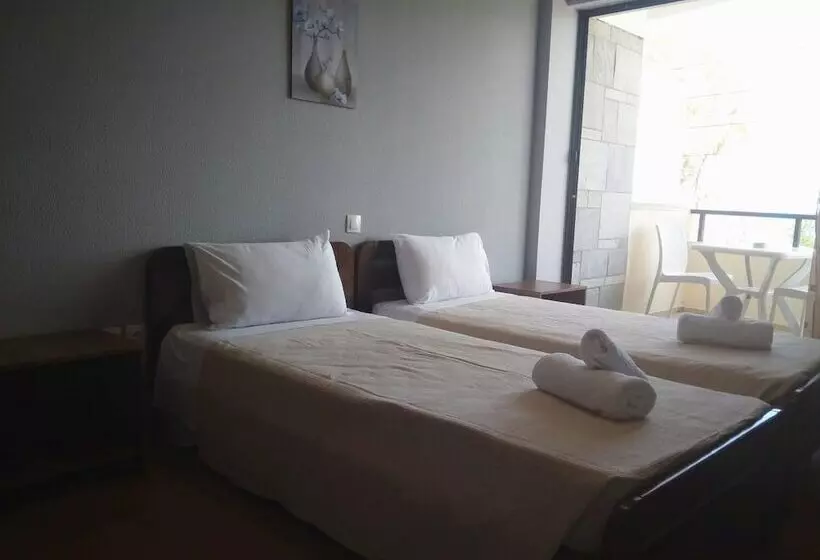 پانسیون Zante Vero Rooms