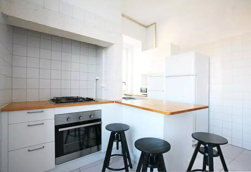 هاستل Friendly Hills Bairro Alto