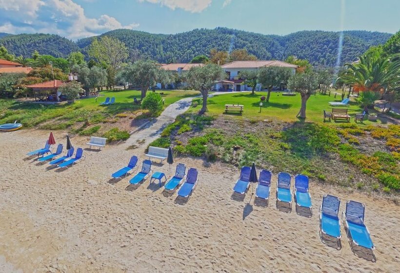 Anna Karra Studios & Apartments