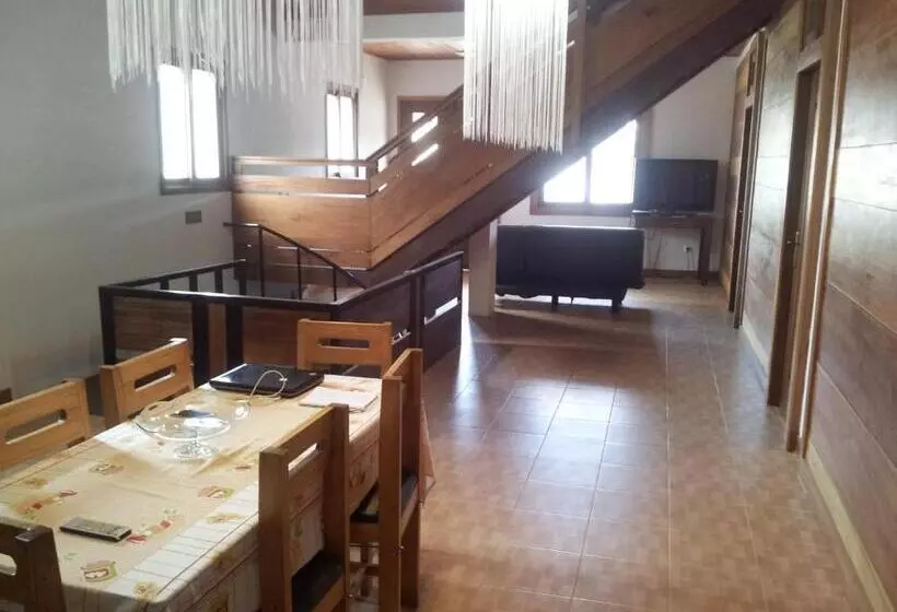 تختخواب و صبحانه Albergaria Porcelana