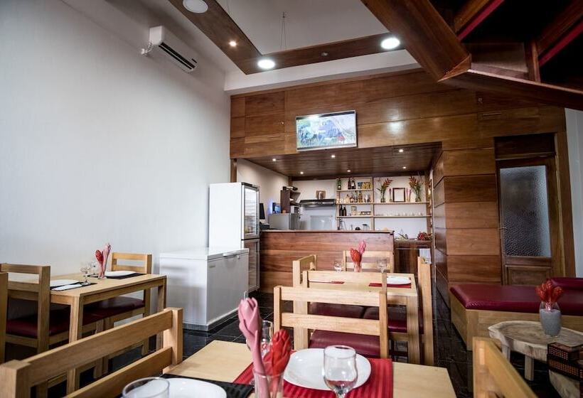 민박 Albergaria Porcelana