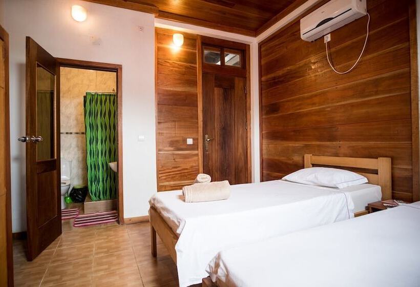 민박 Albergaria Porcelana