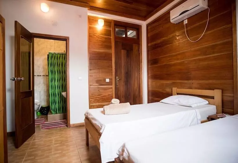 تختخواب و صبحانه Albergaria Porcelana