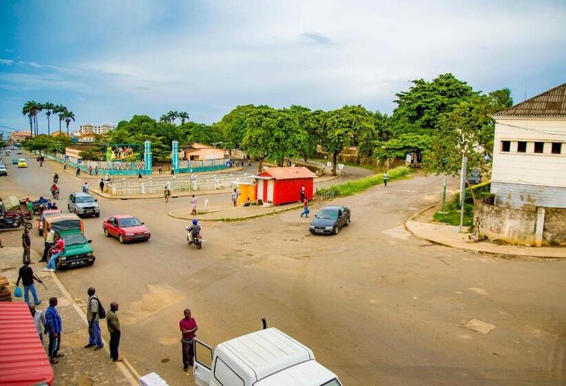 민박 Albergaria Porcelana