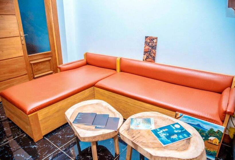 민박 Albergaria Porcelana