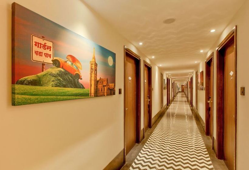 هتل Lemon Tree Premier City Center Pune