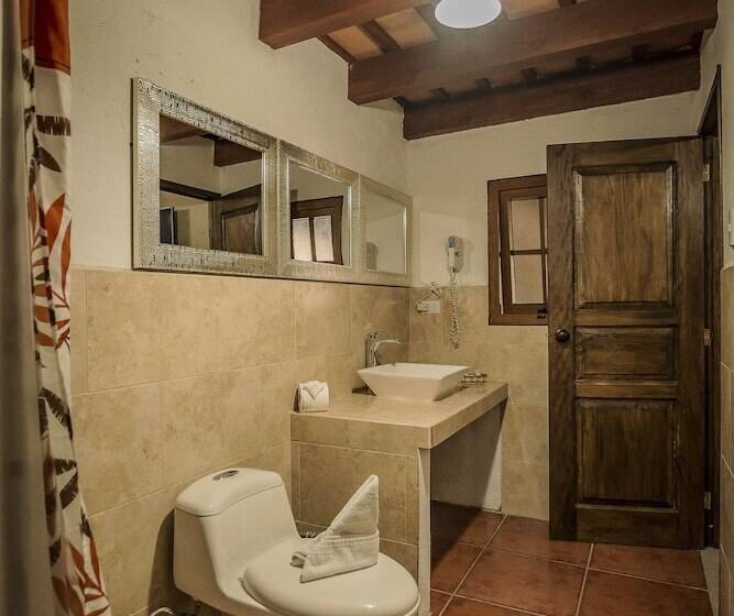 هتل Mansion Del Rey