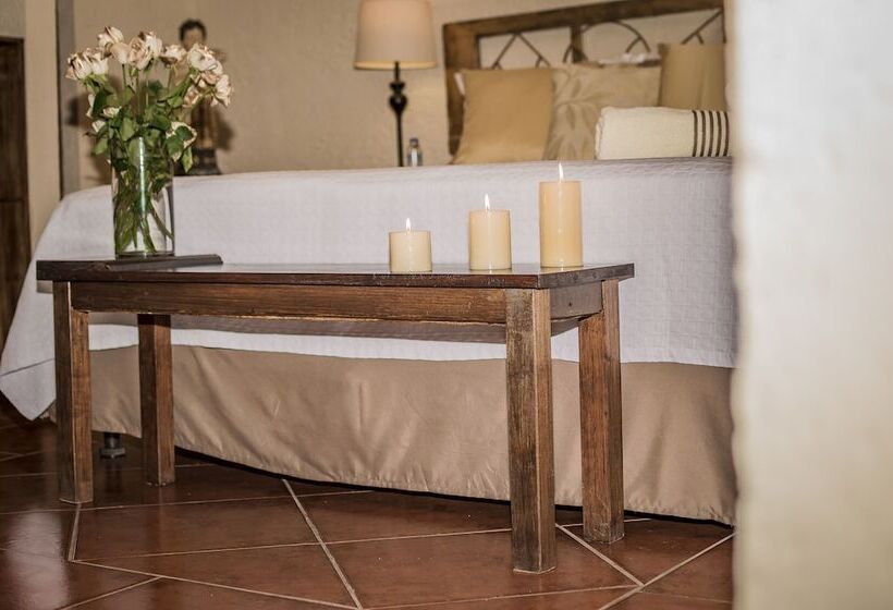 هتل Mansion Del Rey