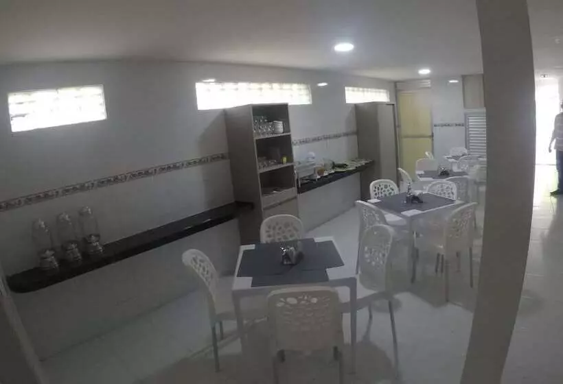 Hotelli Pousada Tambau