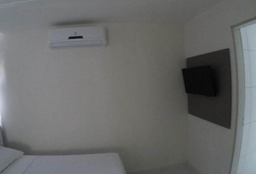 هتل Pousada Tambau