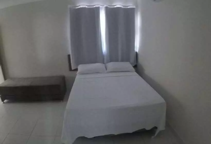 Hotelli Pousada Tambau