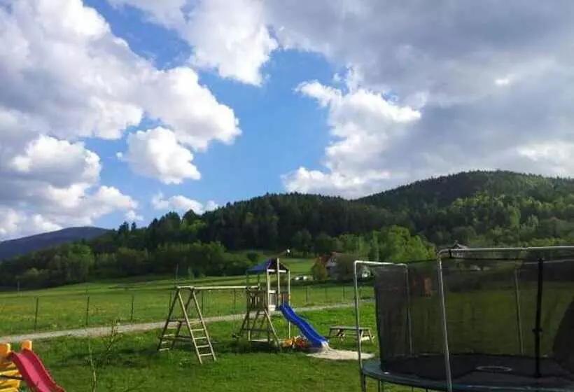 Maaseutuhotelli B&b Dom Z Bali