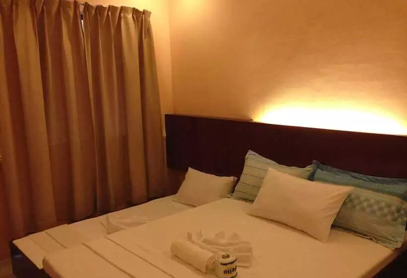 Majatalo New Village Lodge