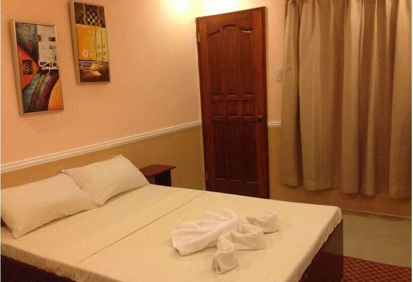 Pensiune New Village Lodge