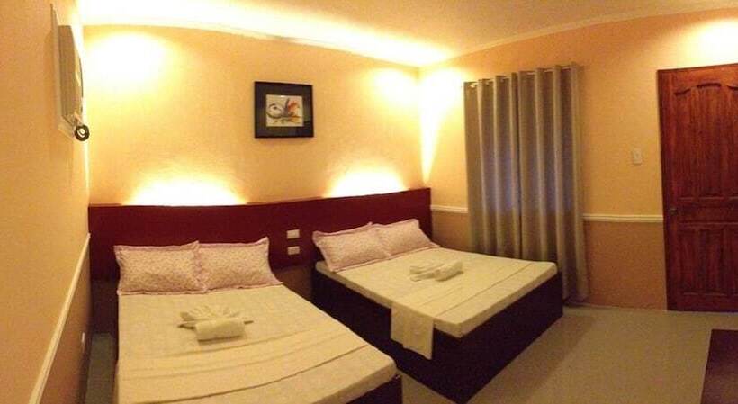 Pensiune New Village Lodge