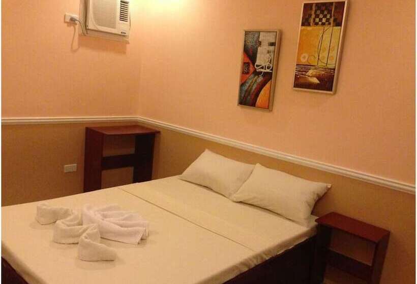 Pensiune New Village Lodge